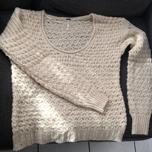 Free People cozy knit sweater - Picture 2 of 4